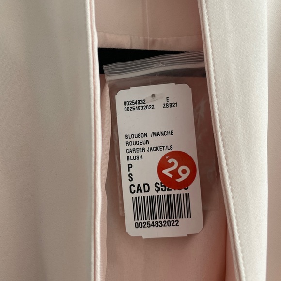 Forever21 pink blazer BNWT. Size small. - Picture 2 of 2